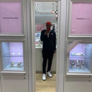 Meet your Posher, Davyjon